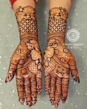 Mehendi bangle